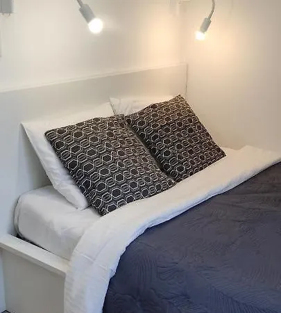 Be My Guest- Fontany Luxury Apartment Metro Wi-Fi Free Parking Zone Warsaw Exterior photo